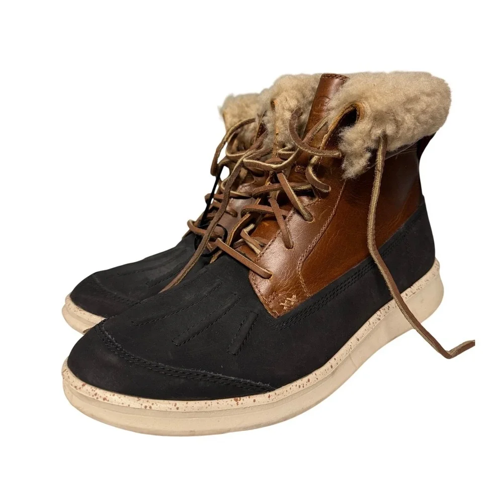 UGG‎ Miwo Duck Boot Mens 9 Black Chestnut Leather Sheepskin Waterproof Boots